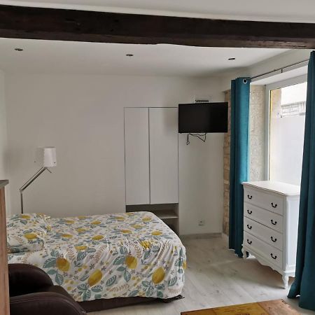 Studio Renove Centre Mansle Apartment Luaran gambar