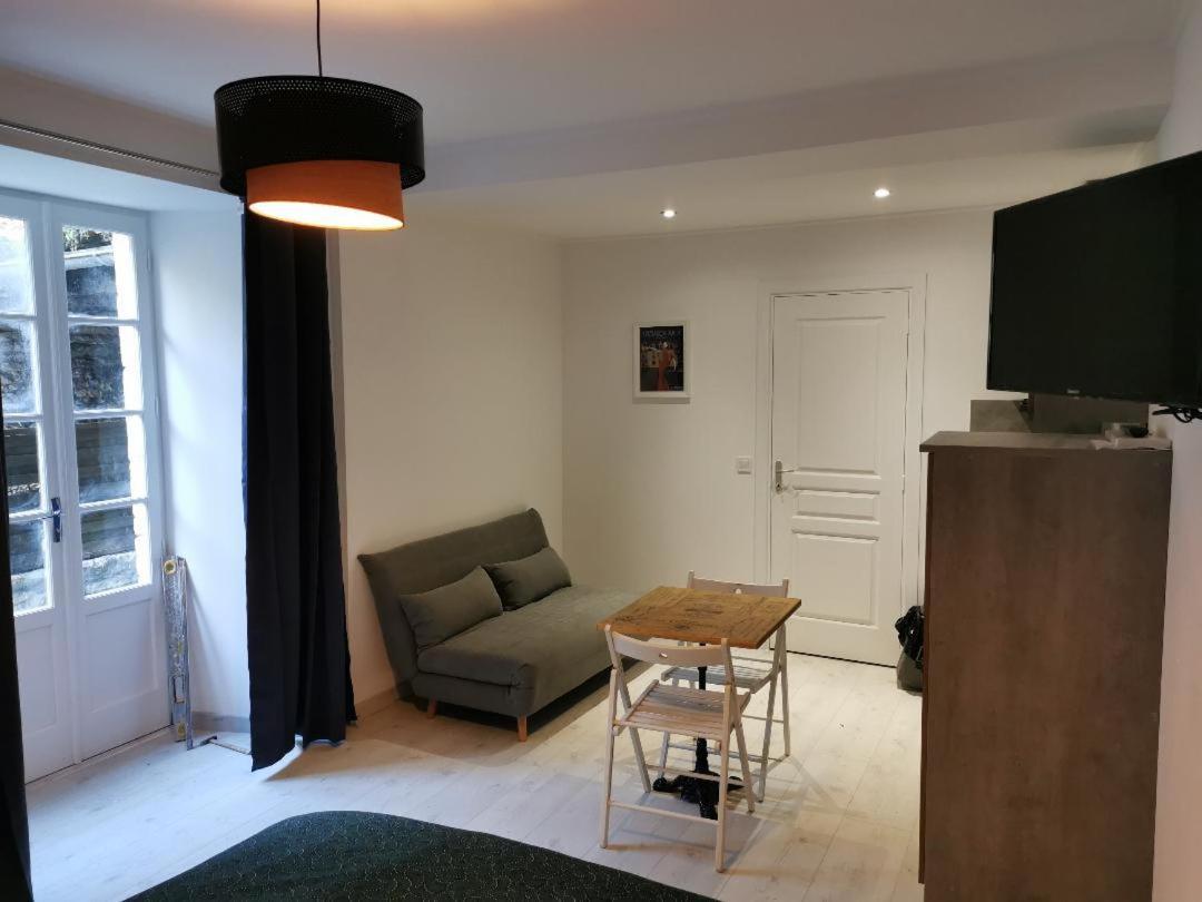 Studio Renove Centre Mansle Apartment Luaran gambar