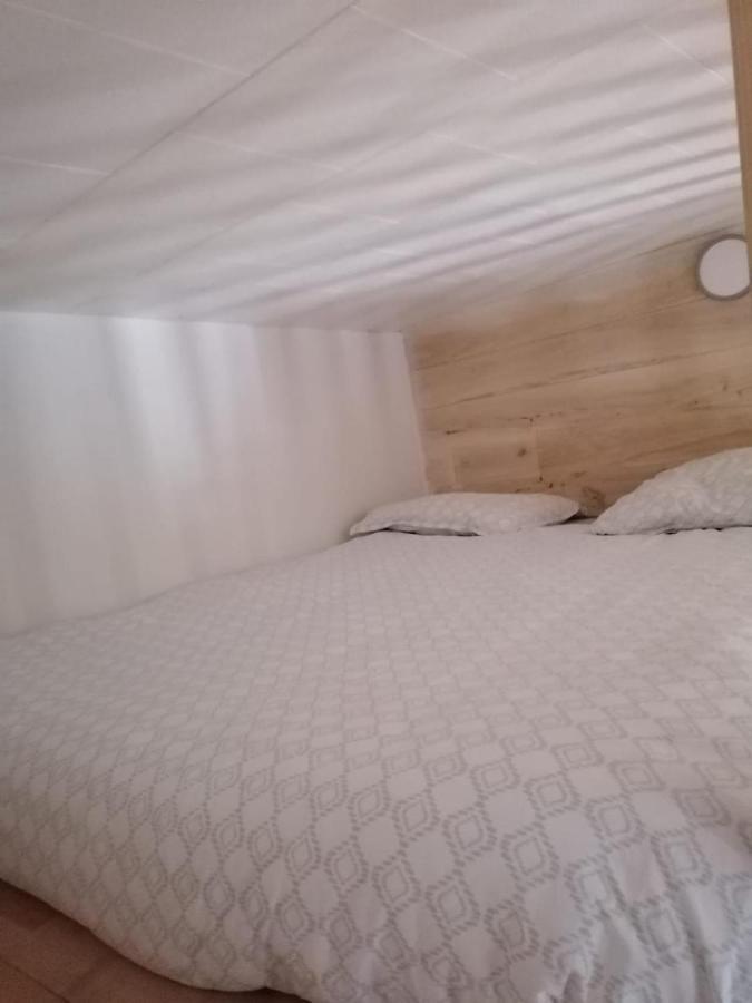 Studio Renove Centre Mansle Apartment Luaran gambar