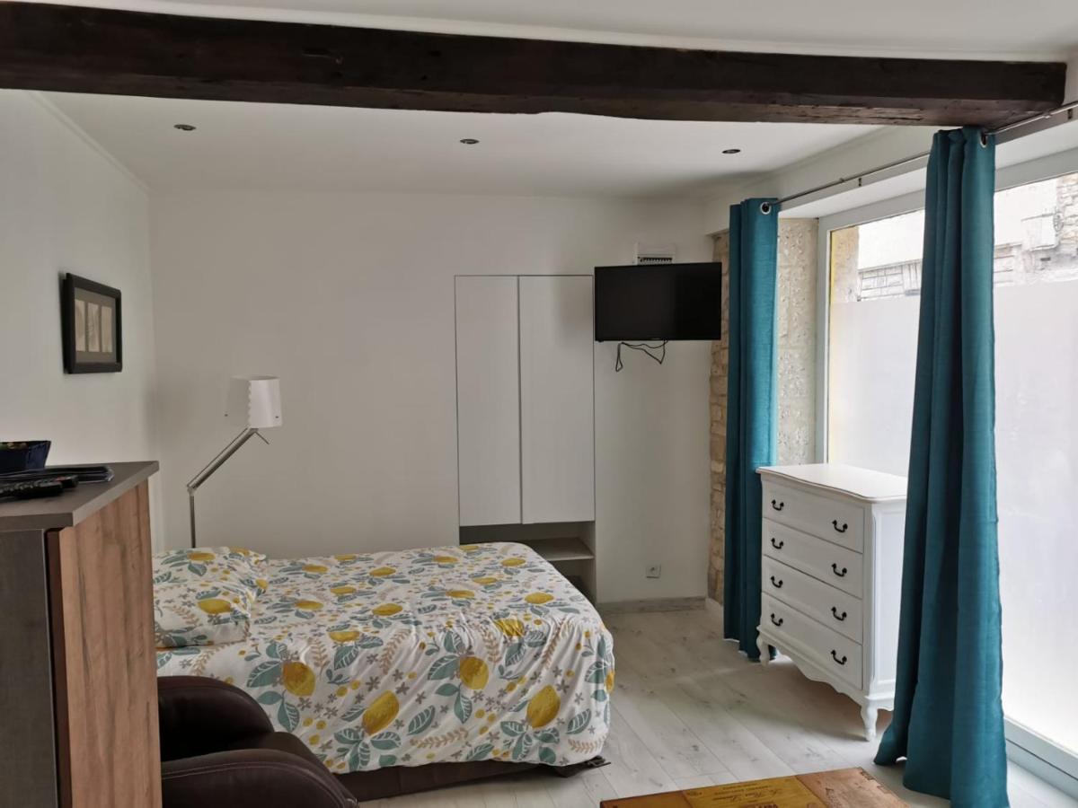 Studio Renove Centre Mansle Apartment Luaran gambar